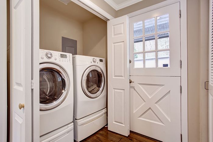 Things to Consider When Placing Your Laundry Set